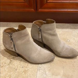 Genuine suede leather booties Frye & co